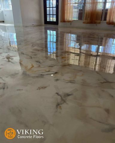 Pearl Metallic Flooring with manatee, tiki and gold accent colors In & Near Prairieville, LA