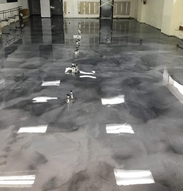 Shiny Metallic Epoxy to renew floor