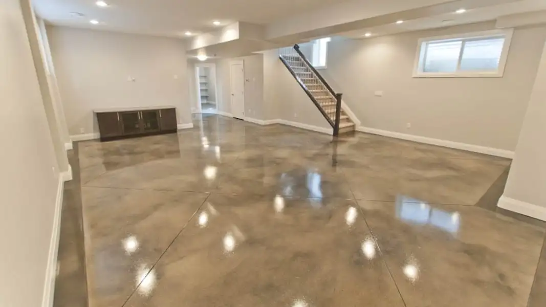 benefits of concrete basement floor